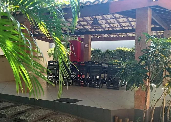 Imbassai - Casa Alto Padrao Completa - Condominio Fechado - A1B1